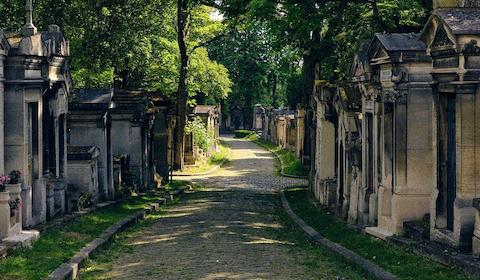 Père Lachaise Cemetery